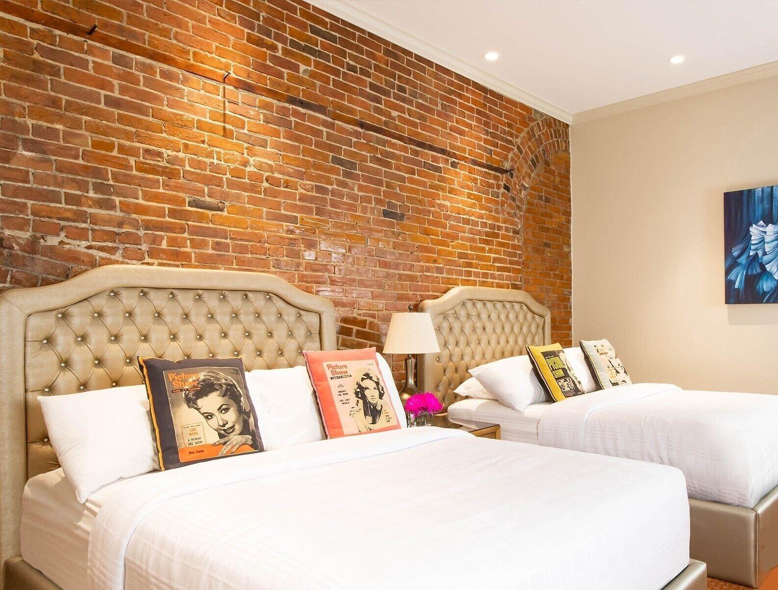 Retro Suites Hotel Chatham-Kent Exterior foto